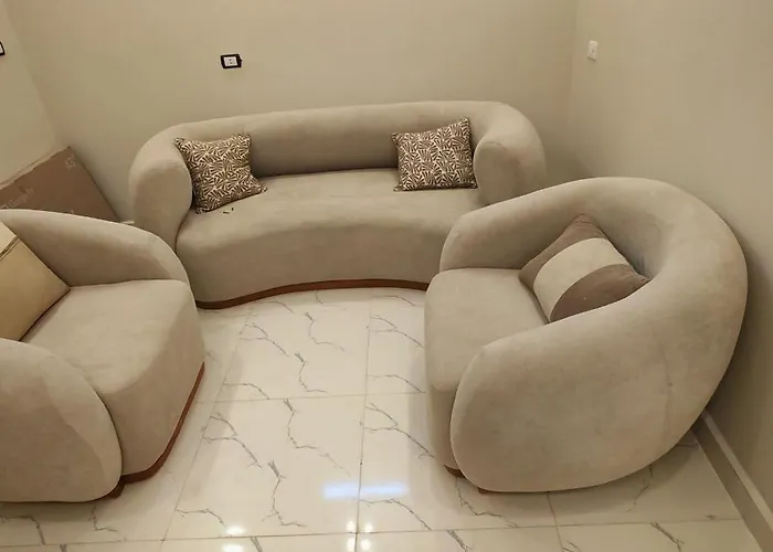 Apartment مفروشة القيادات For Rent